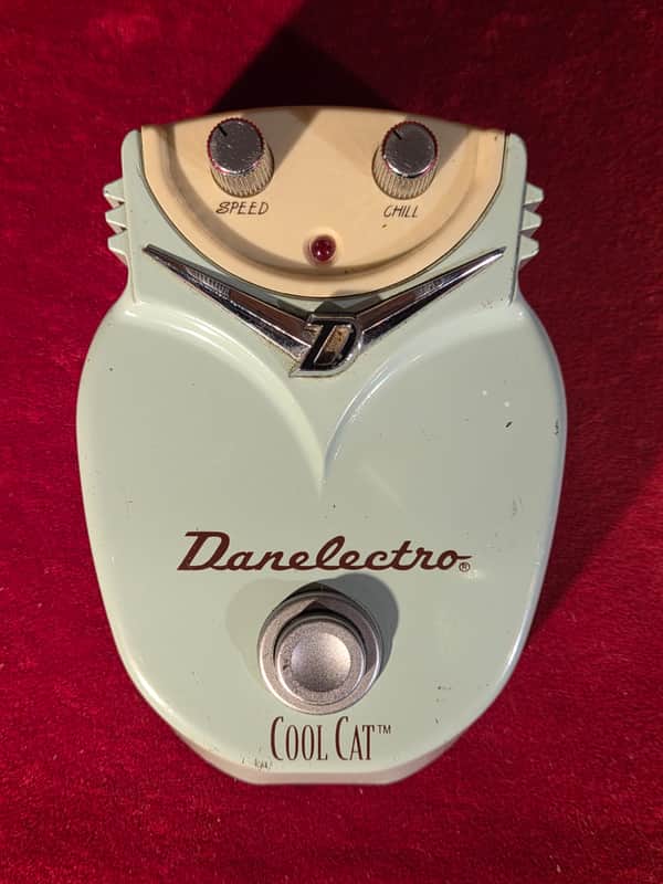 Danelectro Cool Cat Chorus