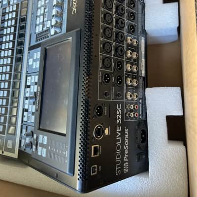 PreSonus StudioLive 32SC 32-Channel Digital Mixer and USB Audio Interface - Black / Silver image 3