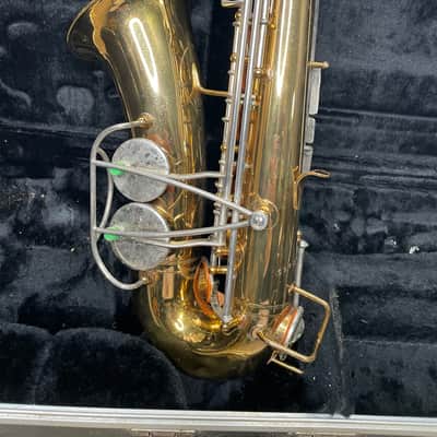 selmer bundy alto sax saxophone w/case and mouthpiece image 9