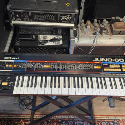Vintage 1983 Roland Juno-60 61-Key Polyphonic Synthesizer - RECENTLY SERVICED!!