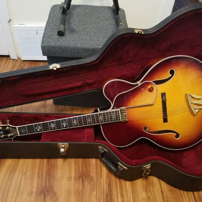 Washburn J10 Orleans Hollow-Body Electric Guitar Sunburst W/OHSC image 9