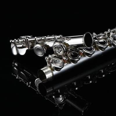 Closed Hole C Flute 16 Key - Nickel Flute Set With Carrying Case image 6