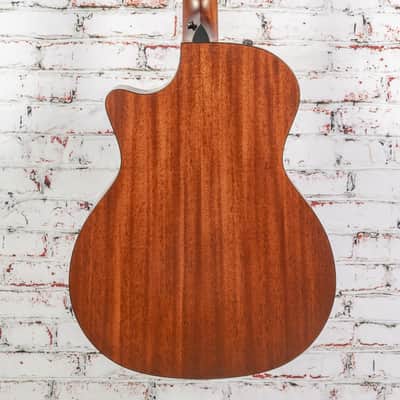 Taylor - (2025) 324ce - Acoustic-Electric Guitar - Mahogany/Mahogany - Shaded Edge Burst Top - w/ Hardshell Case - x5075 image 7
