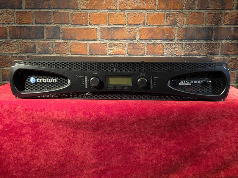 Crown XLS1002 Power Amplifier image 1