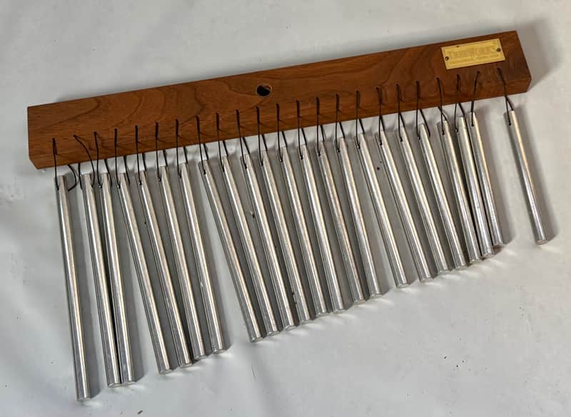TreeWorks Bar Chimes Nashville Tennessee Single Row 21 Chimes image 1