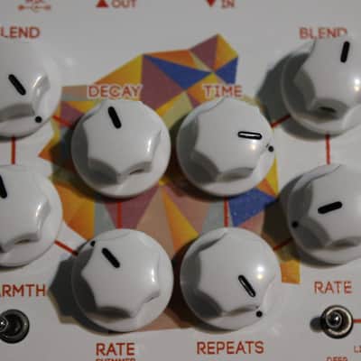 Keeley Caverns Reverb / Delay V2 - White image 2