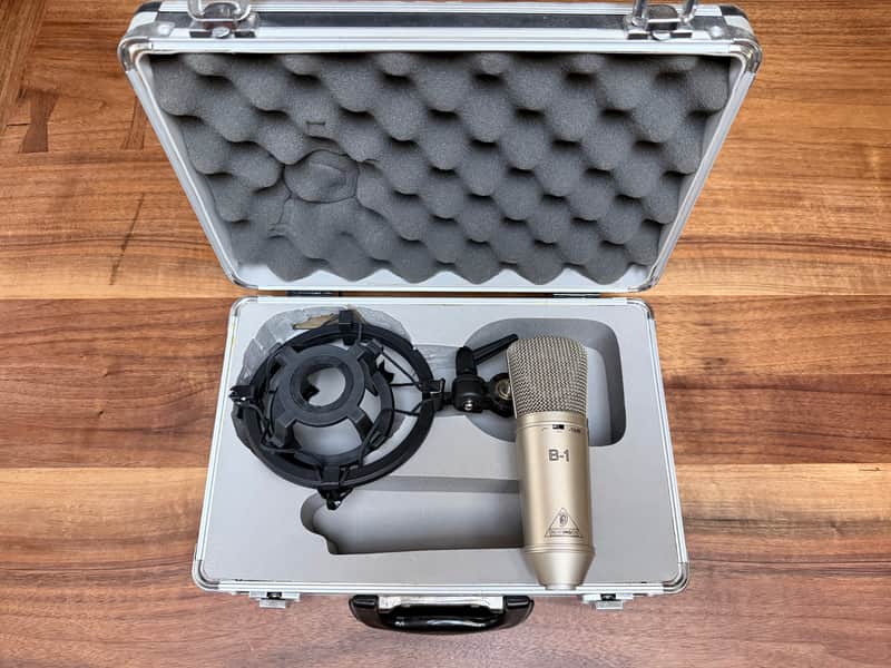 Behringer B-1 Large Diaphragm Cardioid Condenser Microphone image 1