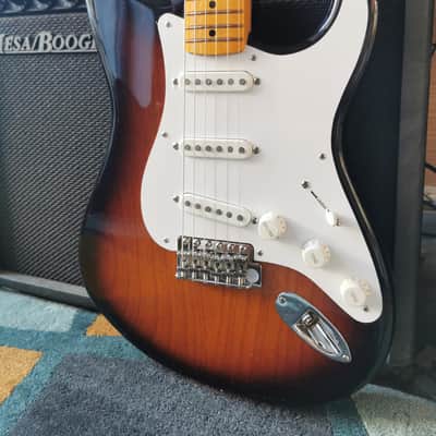 Fender 70th Anniversary American Vintage II 1954 Stratocaster 2024 - 2-Color Sunburst image 8
