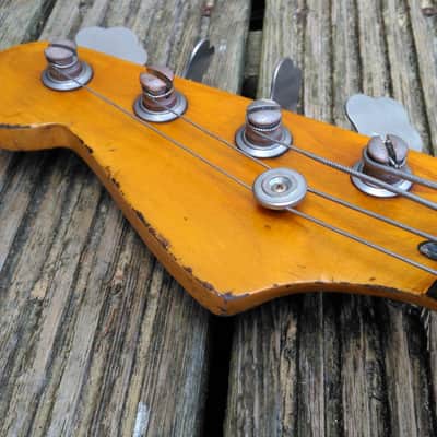 Relic  PBass 3 Tone Sunburst (Body checking!) imagen 3
