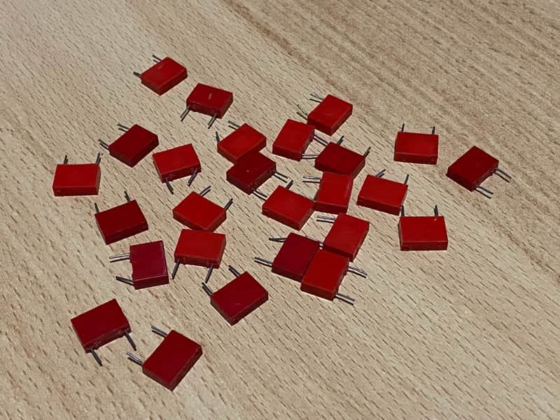 Iskra 22nF 400v NOS JCM800 BOX CAPACITORS image 1