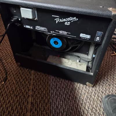 Fender Princeton 65 2-Channel 65-Watt 1x12" Solid State Guitar Combo 1999 - 2002 - Black image 2