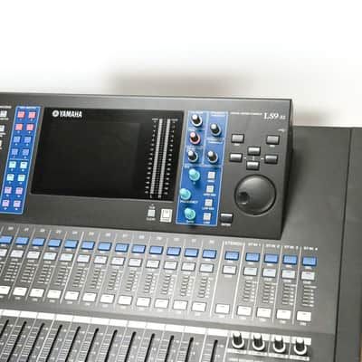 Yamaha LS9-32 32-Input Digital Mixing Console CG0110D image 2