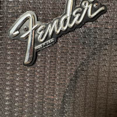 Fender M-80 2-Channel 80-Watt 1x12" Solid State Guitar Combo 1989 - 1994 - Grey Carpet USA image 5