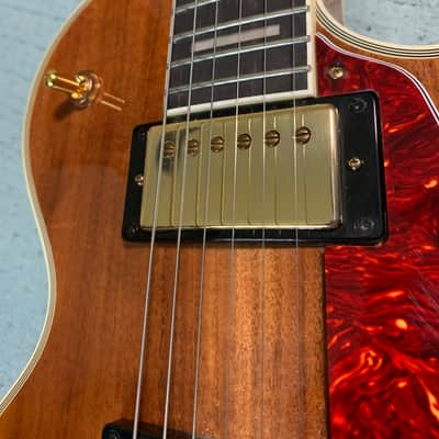 Epiphone Les Paul Custom Koa 2021 image 2