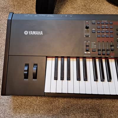Yamaha S70 XS Master Keyboard Digital Piano Synthesizer Workstation image 2
