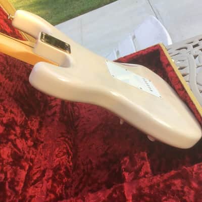 Fender Custom Shop limited edition 57 Vintage Custom Stratocaster,Mary Kay blonde,ash body,100% original,1 owner,COA,all papers,tweed case image 9
