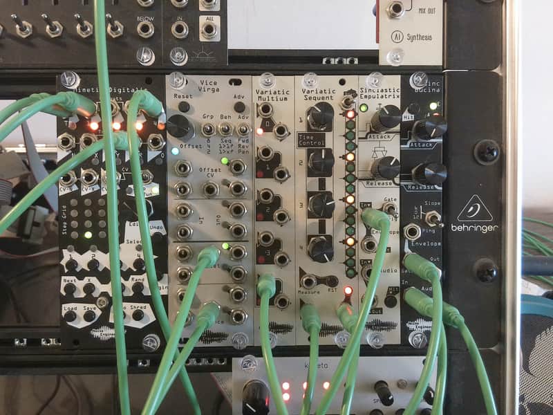 Noise Engineering Sinclastic Empulatrix Exponential Attack-Release envelope generator combined with a clamping VCA image 1