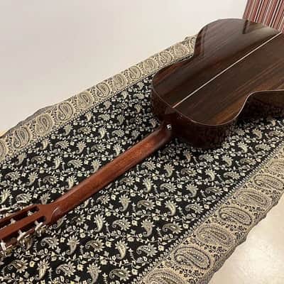 Rasmussen Parlor - Cedar top - Hi gloss natural image 8