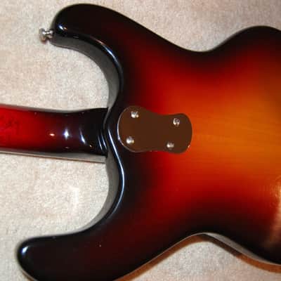 Mosrite Ventures Model  (RARE)  SIGNED & DATED by SEMI MOSLEY.  MINT !! image 4