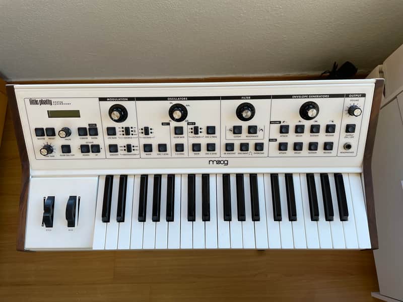 Moog Little Phatty Stage II Limited White Edition 2010 image 1