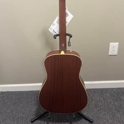 Fender Malibu Player - Walnut Fingerboard, White Pickguard, Fiesta Red image 8