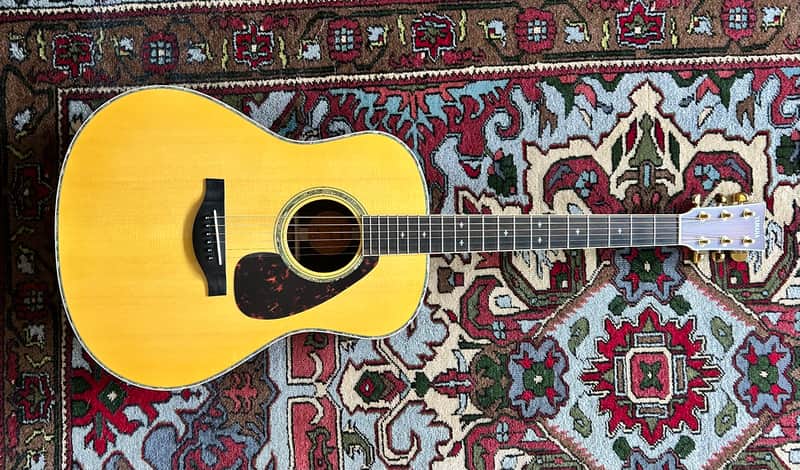 Yamaha LL16D Jumbo Acoustic Guitar - Natural image 1