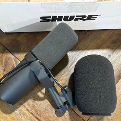 Shure SM7B Genuine Cardioid Dynamic Microphone 2001 - Present - Black