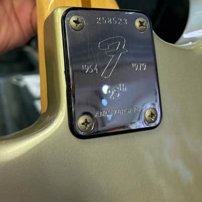 Fender 25th Anniversary Stratocaster 1979 - 1980 - Silver Metallic image 9