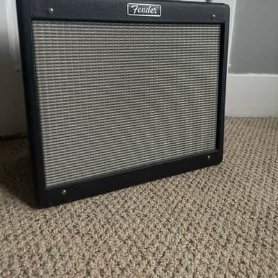 Fender Blues Junior 15-Watt 1x12" Guitar Combo 1997 - 2001 - Black image 2