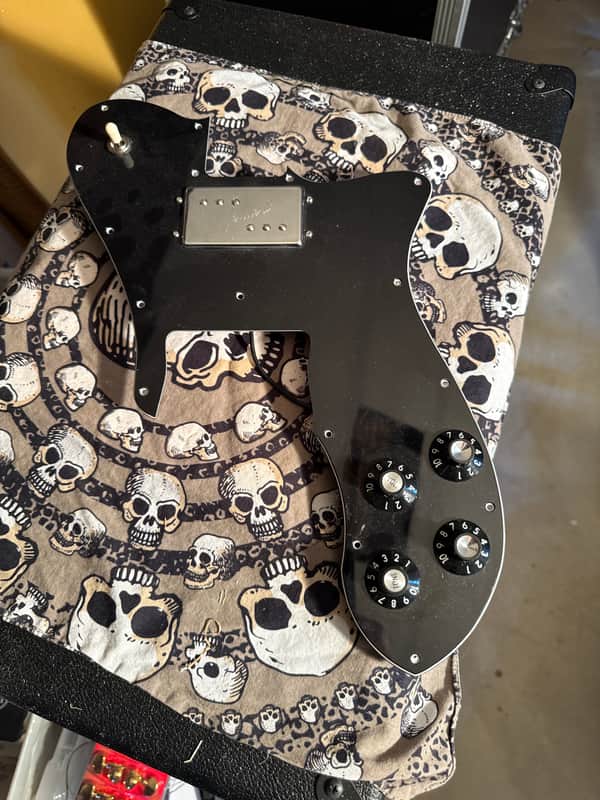Fender Loaded Tele Pickguard Wide Range 2023 - Black B-W-B image 1