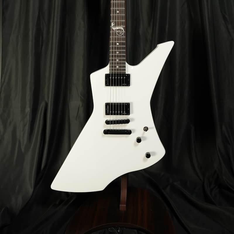 ESP LTD Snakebyte James Hetfield Signature 2025 Snow White image 1