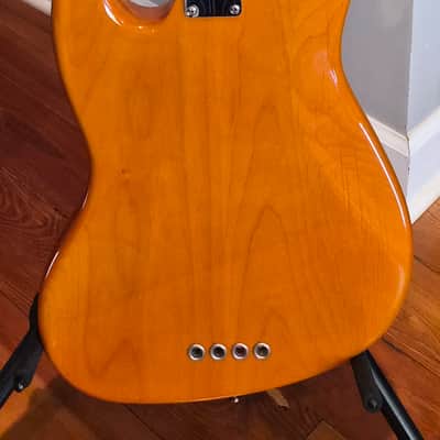 Fender Select Active Jazz Bass 2012 - 2013 - Amber Burst image 6