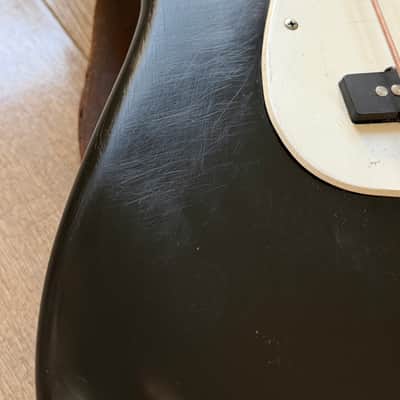 Squier Loaded Jazz bass body 2008 - Black light relic image 4