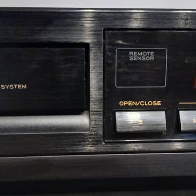 Teac PD-555 CD Player - With Remote -Tested - Works - See Video - Read image 4