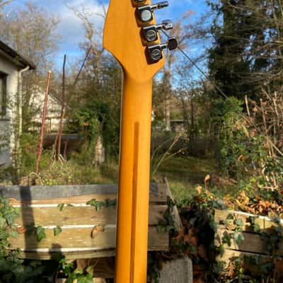 Fender American Standard Stratocaster with Matching Headstock, Rosewood Fretboard 1995 - Ocean Turquoise image 7
