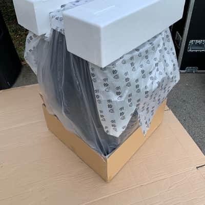 (PAIR) Yamaha DZR315-D  Dante Active PA DJ 2000w Speakers Boxed Free UK Shipping image 11