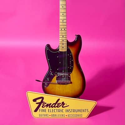 1979 Fender Mustang Lefty 3-color Sunburst image 2