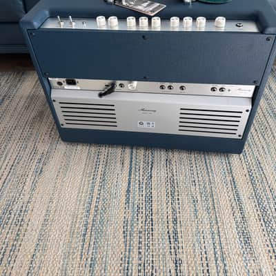 Harmony H620 Tube Combo Guitar Amplifier, 110-120US image 5