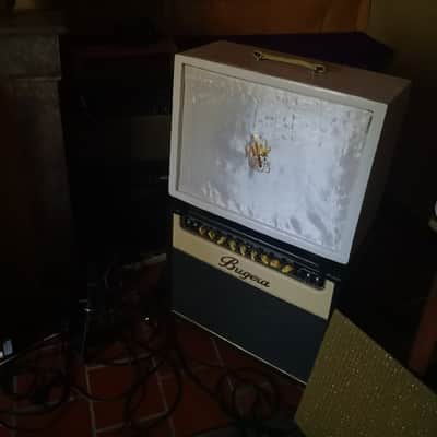 HYBRID CABINET 112 CELESTION NEO CREAMBACK 2026 - Oil, acrylic, hard shellac, fiberglass. image 17
