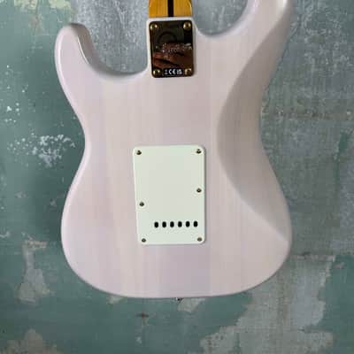 Squier FSR Classic Vibe 50's Stratocaster - White Blonde image 10