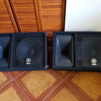 Yamaha SM12V 350W 12-inch Club V Series Floor Monitor (Pair) image 5