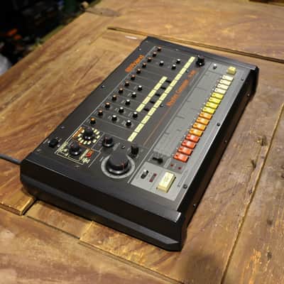 Roland TR-808 image 2