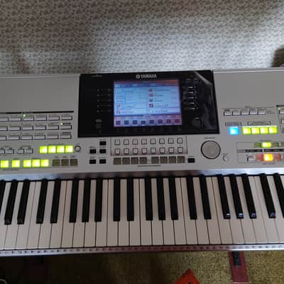 Yamaha Tyros 1 c.2002 - Silver