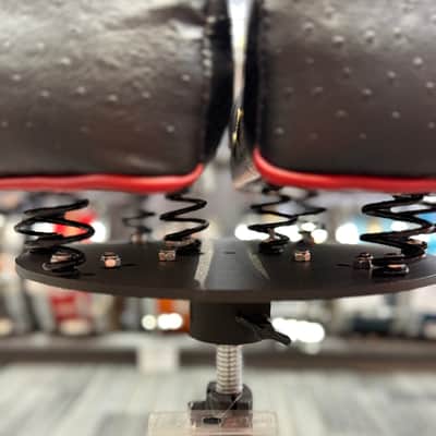 Motion Pro Drum Throne 2025 - Red Leather image 3