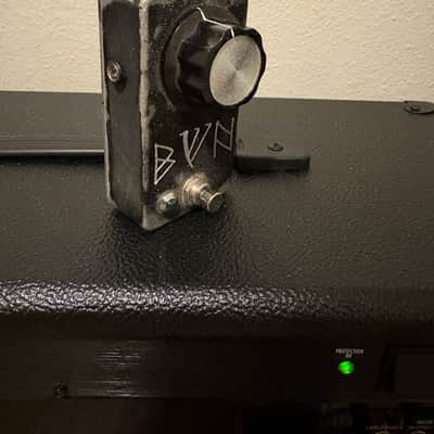 Black Hawk Gandalf one knob octave fuzz 2010s image 3