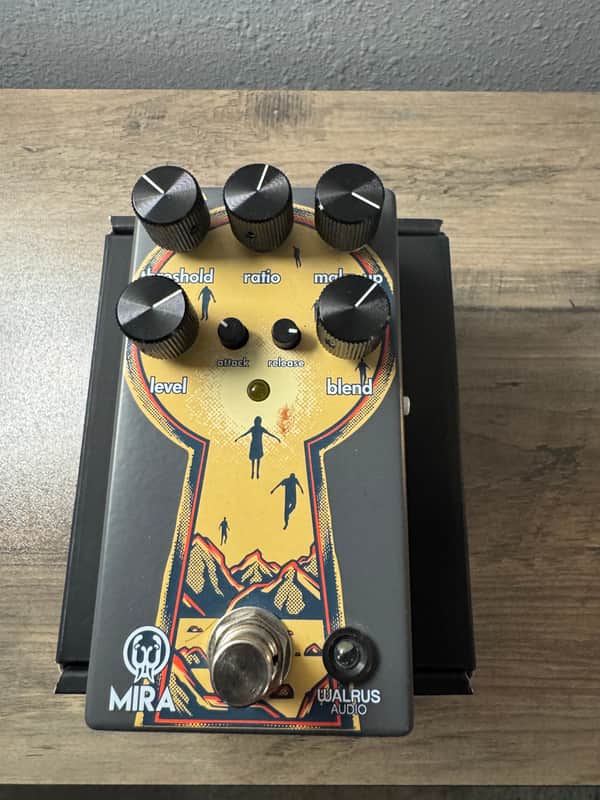 Walrus Audio Mira Optical Compressor 2022 - 2023 - Smoky Grey / Keyhole Graphic image 1