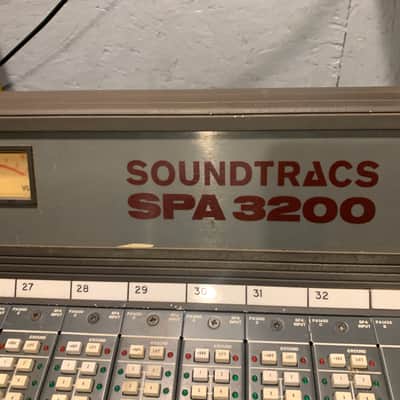 Soundtracs SPA 3200 32-Bus Analog Mixing Console (with Original PSU) image 4