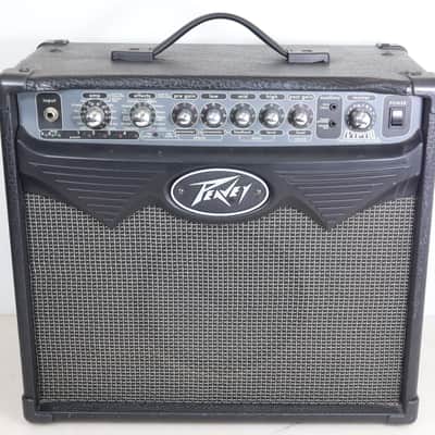 Peavey 15W Modeling Guitar Amp VYPYR 15 image 1