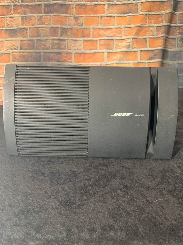 Bose 100 Indoor/Outdoor Single Wedge Speaker image 1
