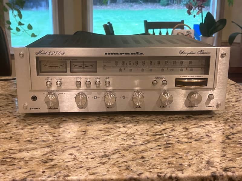 Marantz Model 2238B 38-Watt Stereo Solid-State Receiver